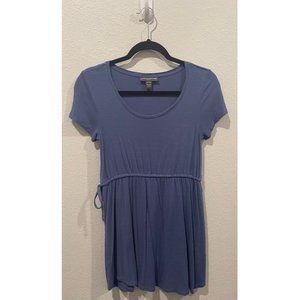 A PEA IN THE POD Maternity Blue Blouse